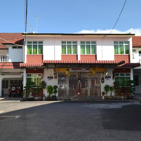 Megastar Inn Vacation Stay Kangar Eksteriør billede