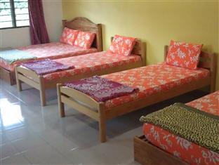 Megastar Inn Vacation Stay Kangar Eksteriør billede